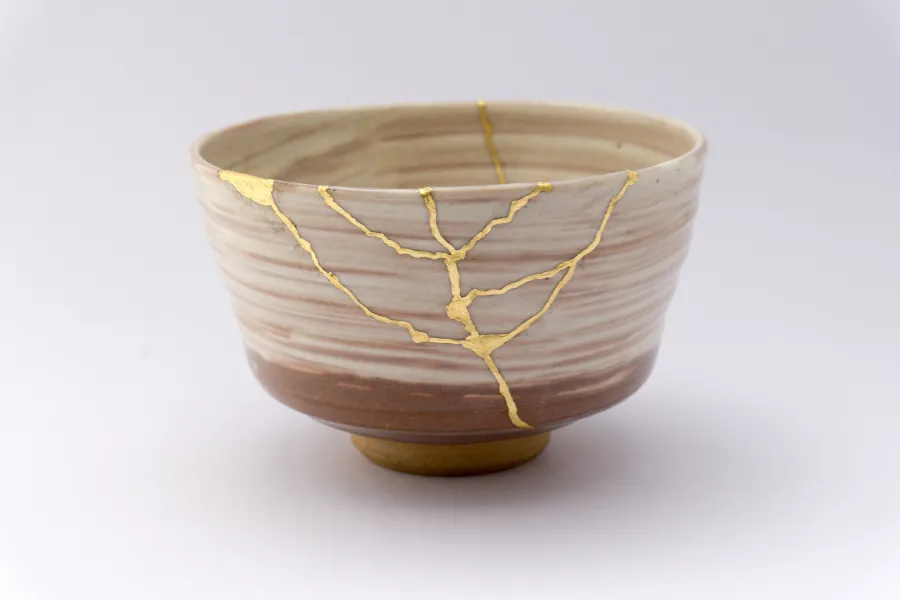 kintsugi significato