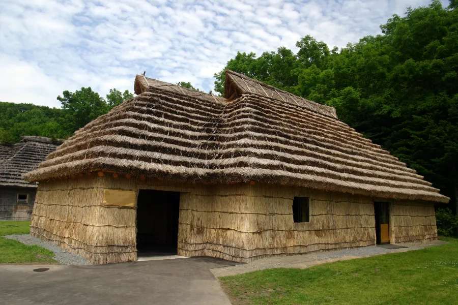 popolo ainu